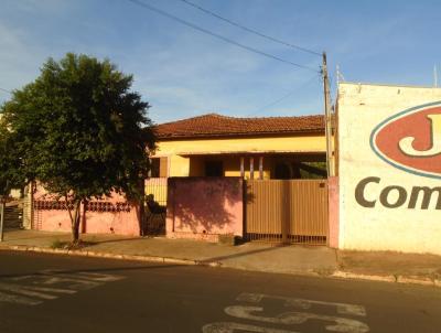 Casa para Venda, em Ourinhos, bairro Vila Nova S, 2 dormitrios, 1 banheiro, 1 vaga